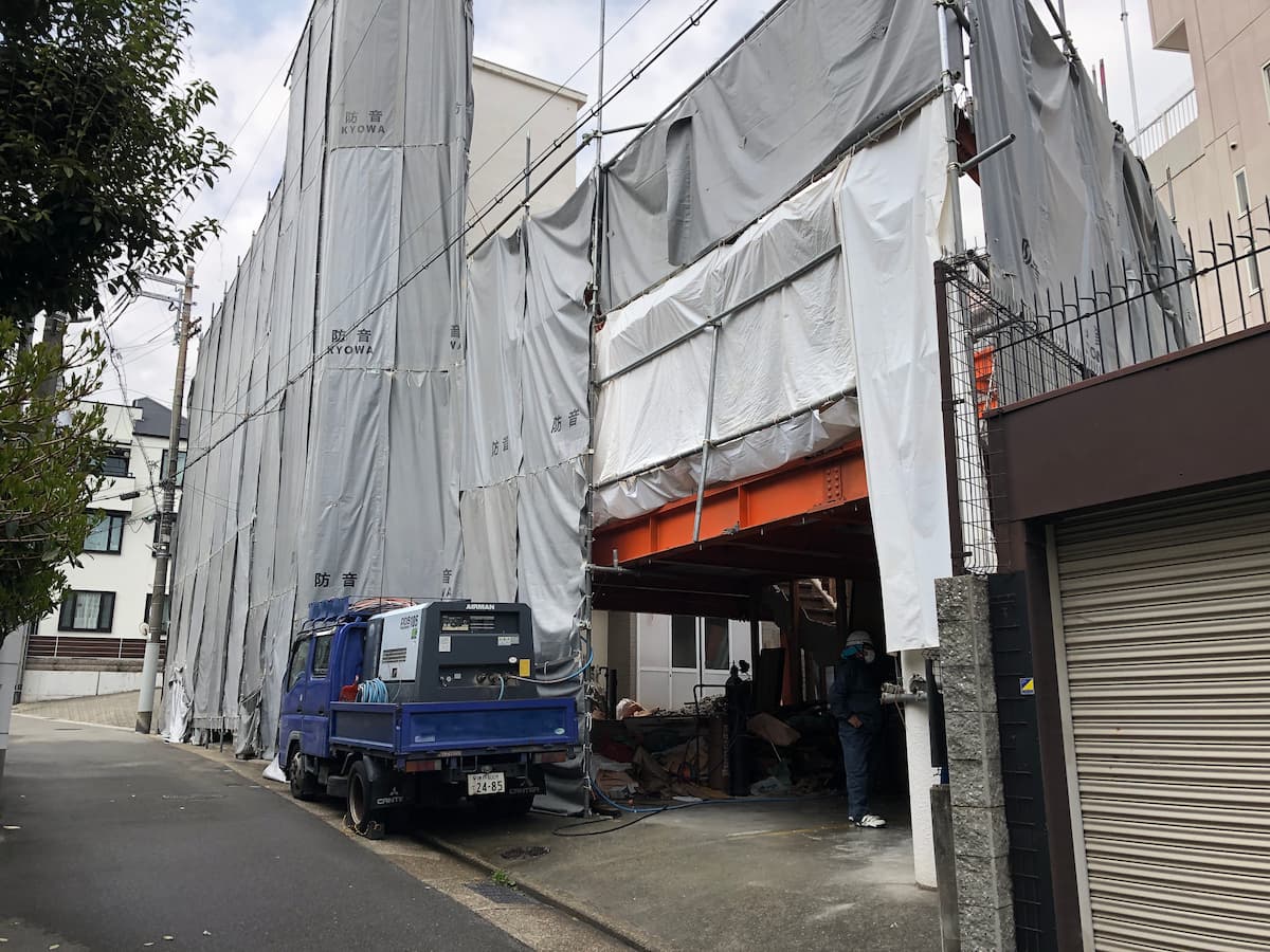 神戸市　鉄骨ビル解体　鉄スクラップ回収 処分 引取
